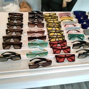 Eyelashes and sunglasses